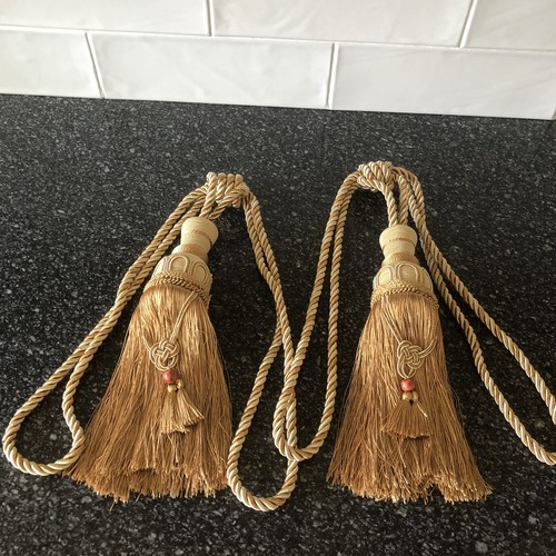 Pair decorative curtain - or,