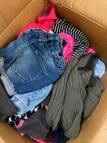 Mixed clothing bundle job - clothing,