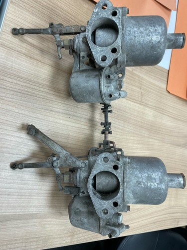 Triumph tr4 twin - twin, carburettor