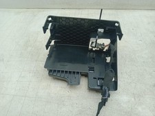 VOLKSWAGEN GOLF MAIN FUSE SOCKET 5WA937548H MK8 2020-2025