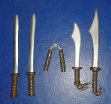 2003 * 5 x SEWER LAIR WEAPONS