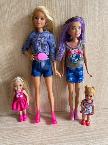 Barbie and sisters lot - barbie,
