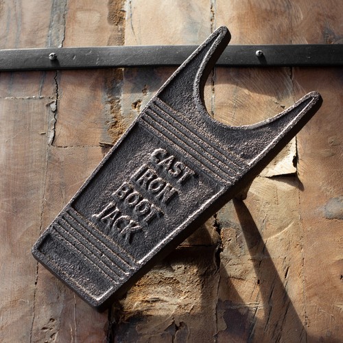 Cast iron garden boot jack - cast,