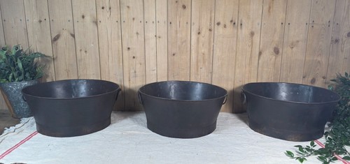 Rustic reclaimed metal oval - reclaimed,