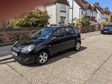 Ford Fiesta Zetec ( low mileage)