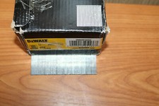 Dewalt 16G Straight brads nails 25mm 32m 38mm 45mm 50mm 57mm 64mm 2nd fix