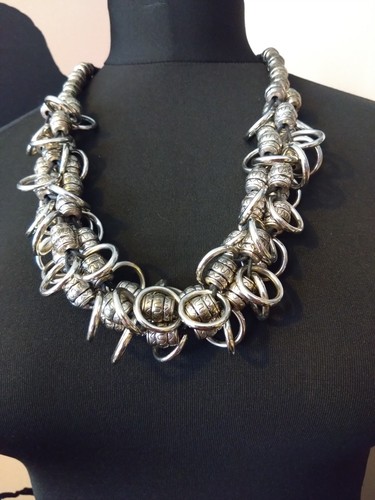 Chunky silver metal - silver, barrel