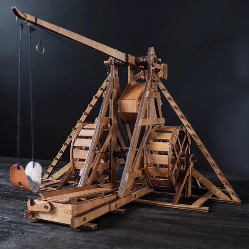 Large medieval trebuchet - large,