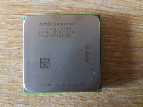 Amd sempron 3000 socket 939 - sempron, 3000+
