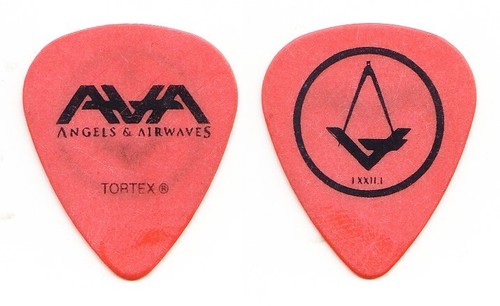 Angels airwaves tom delonge - airwaves,