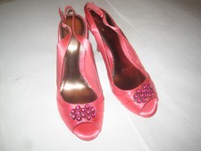 Ladies shoes ‘ ENCHANTED by ann louise roswald ‘ – size 4 – rose good condition