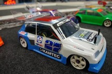  Renault Clio body shell