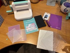 HOBBY CRAFT Die Cutting Machine with plates, 3 embossing folders, shim and more 