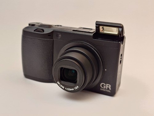 Ricoh grii compact - ricoh,