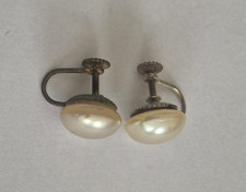 Vintage Faux Pearl Button