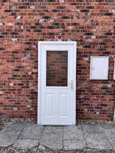 425 upvc pvc composite door - £425,
