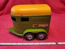 Vtg 1960's Nylint Farms Stable