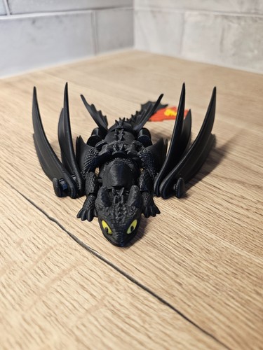 How train your dragon - train,