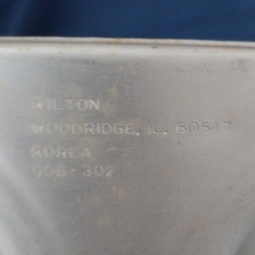 Wilton cup wonder mold - wilton, 4-cup