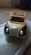 Sylvanian Families White