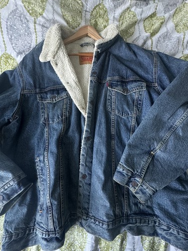 Levi trucker denim jacket - levi's,