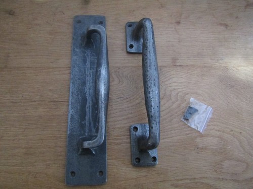Heavy door pull handle cast - door,