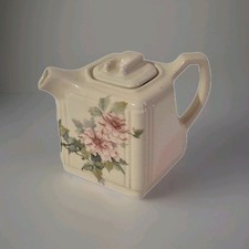 Kernewek Cube Tea Pot