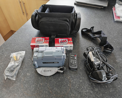 Sony handycam ccd trv228e - sony,