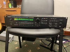 Roland Super JV 1080 Sound Module 64 Voice Synthesizer