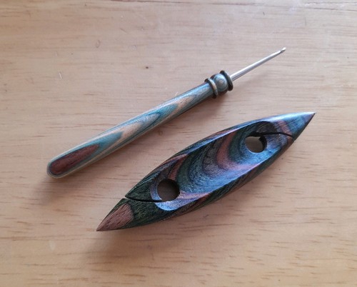 Tatting shuttle ken - shuttle., by