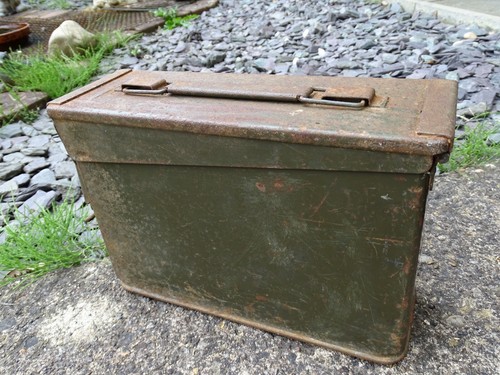 Vintage military army metal - military,