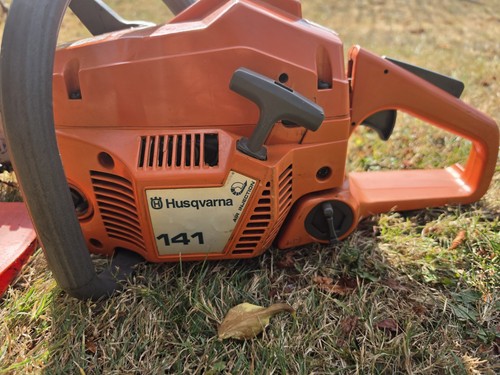 Husqvarna 141 petrol chainsaw - 141,