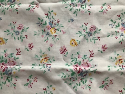 Vintage floral pillowcase - floral,