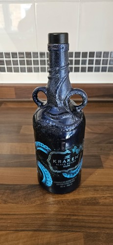 Kraken black spiced - black, rum