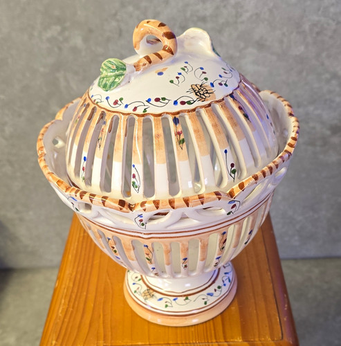 Vintage hand painted ceramic - hand,