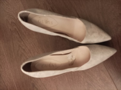 Guess ladies shoes size - guess,