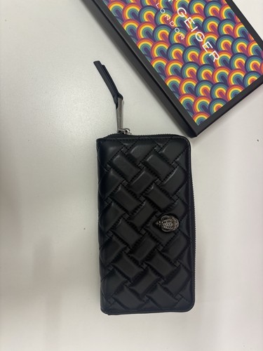 Kensington zip wallet - zip,