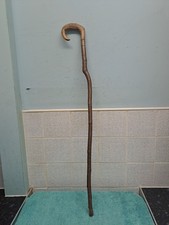 Vintage Wooden Hand Carved Tree Bark Walking Stick With A Horn Handle 88cm Long 