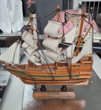 Maritime Antique Pirate Revenge Ship / Model / Wooden Boat