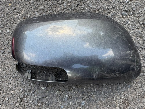 Grey toyota auris 12 right - grey,