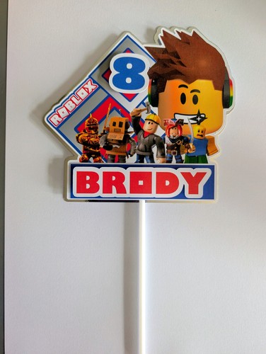 Roblox cake topper - roblox,