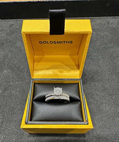 Goldsmiths 9ct white gold - goldsmiths,