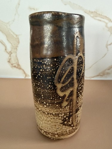 Handcrafted stoneware vase - handcrafted,