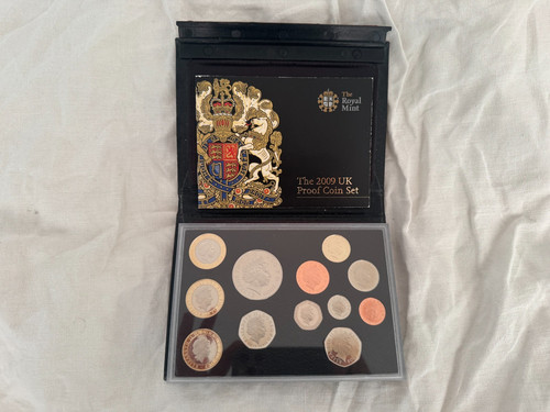 Royal mint 2009 proof coin - royal,