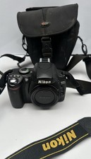 Nikon D40 Digital SLR DSLR Camera Body & Battery - Tested