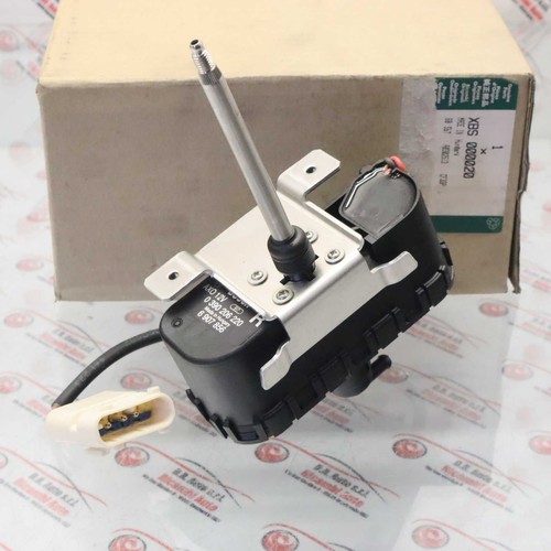 Right wiper motor range - right, rover