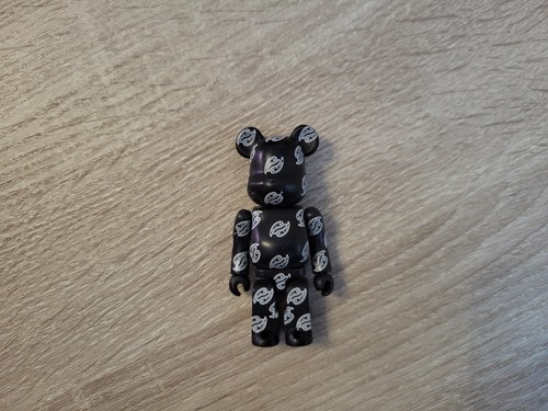 Medicom toy 100 bearbrick - 100%,