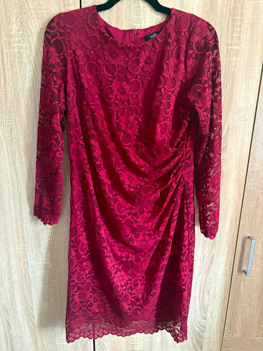 Wallis burgundy floral - wallis,