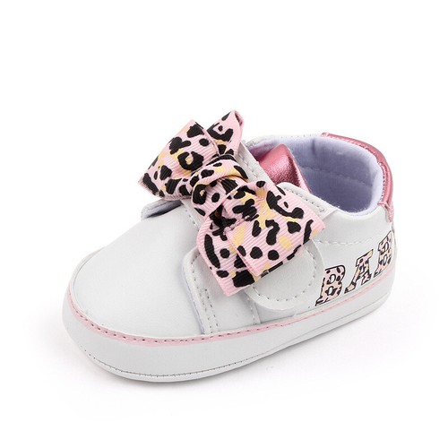 Newborn baby girl - baby,