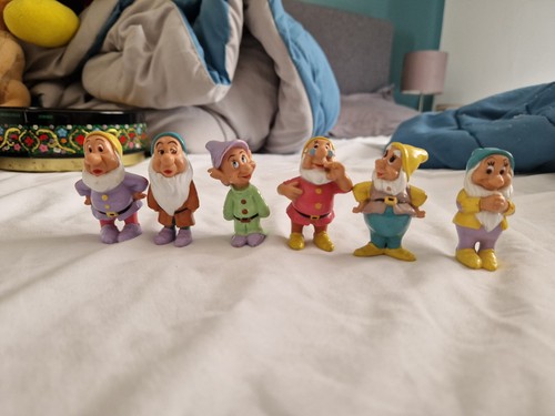 Vintage 1993 walt disney snow - vintage,